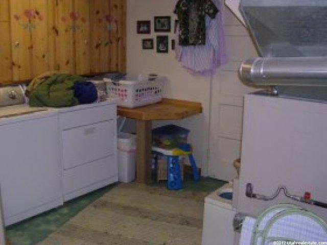 313 S 100 E, Mt Pleasant, UT 84647 — photo 9