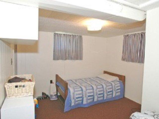 98 W 800 N, Bountiful, UT 84010 — photo 8