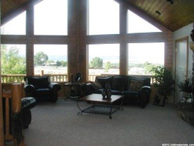 927 W 2500 S, Vernal, UT 84078 — photo 2