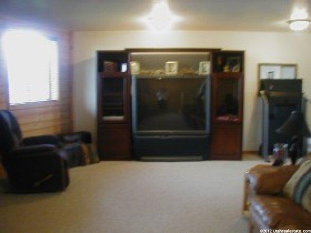927 W 2500 S, Vernal, UT 84078 — photo 7