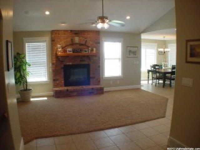 1124 S Bridgecreek Ln, Layton, UT 84041 — photo 5