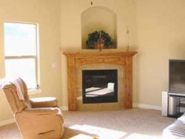 392 N 2375 E, Layton, UT 84040 — photo 4