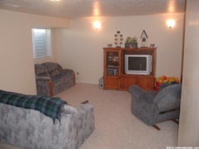 1470 N 2425 W, Layton, UT 84041 — photo 9