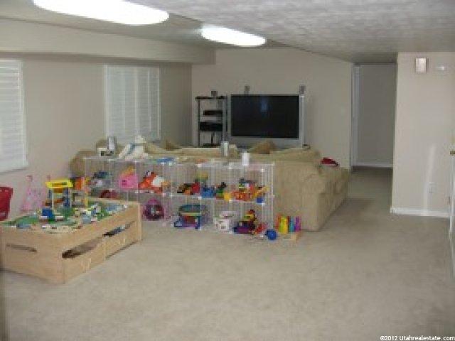 7721 Sandy Heights Dr, Sandy, UT 84047 — photo 6