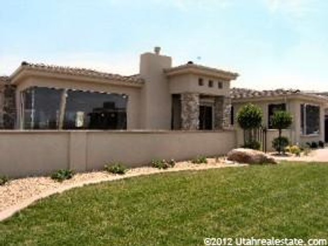 1775 S PARAGON DR, St George UT 84790