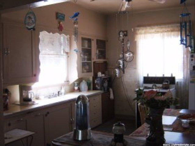 823 W Lake St, Ogden, UT 84401 — photo 5