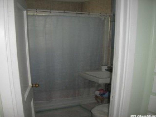 3867 Grandview Dr, Ogden, UT 84403 — photo 11