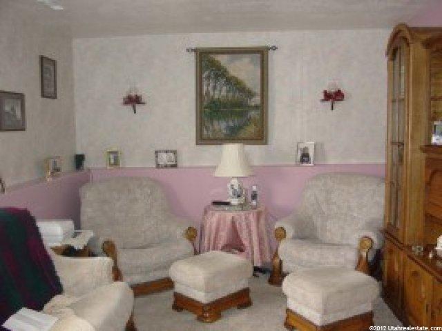 2002 N 1615 W, Clinton, UT 84015 — photo 2