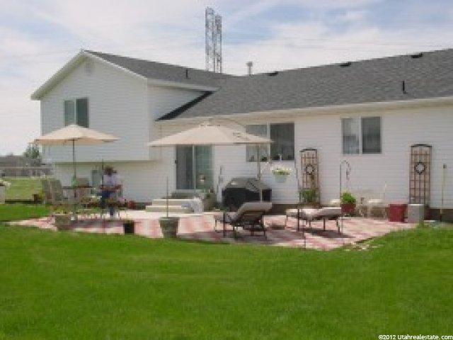 2002 N 1615 W, Clinton, UT 84015 — photo 6