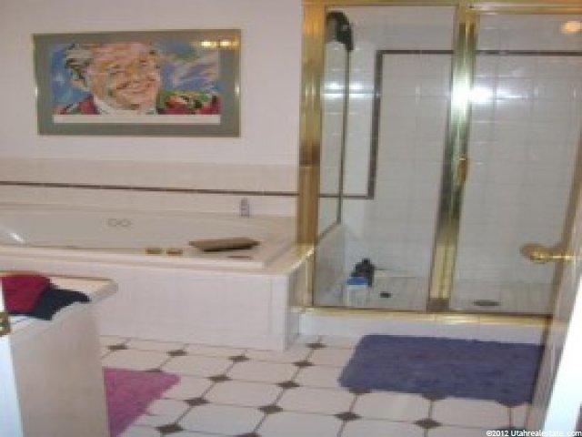 2422 E Oakcrest Ln, Holladay, UT 84121 — photo 8