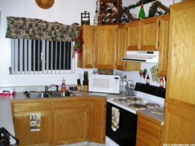 182 Meadow View Dr, Ogden, UT 84404 — photo 7