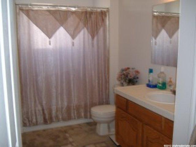 2670 N 1525 E, Layton, UT 84040 — photo 4