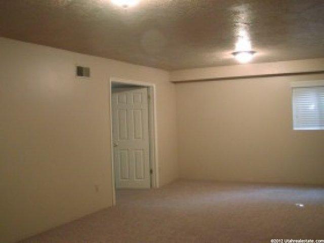 9817 S 2240 E, Sandy, UT 84092 — photo 6