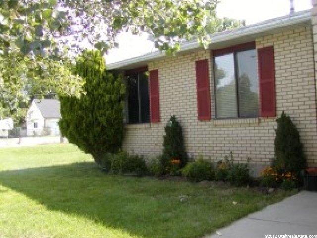 9817 S 2240 E, Sandy, UT 84092 — photo 8