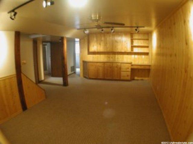 9824 Tonya Dr, Sandy, UT 84070 — photo 3