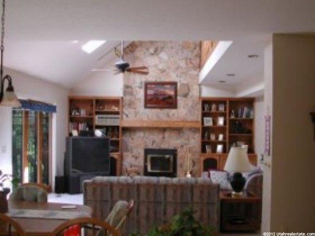 4009 Canyon View Pl, Sandy, UT 84092 — photo 7