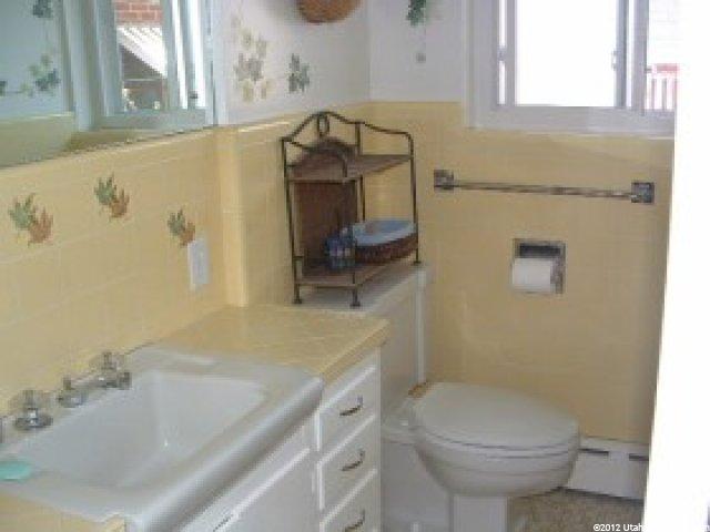 190 W Viewmont Dr, Bountiful, UT 84010 — photo 9
