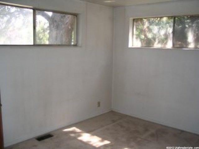 218 E 950 N, Layton, UT 84041 — photo 6