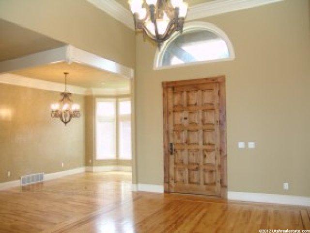 497 E Greystone Dr, Farmington, UT 84025 — photo 2