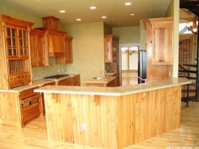 497 E Greystone Dr, Farmington, UT 84025 — photo 3