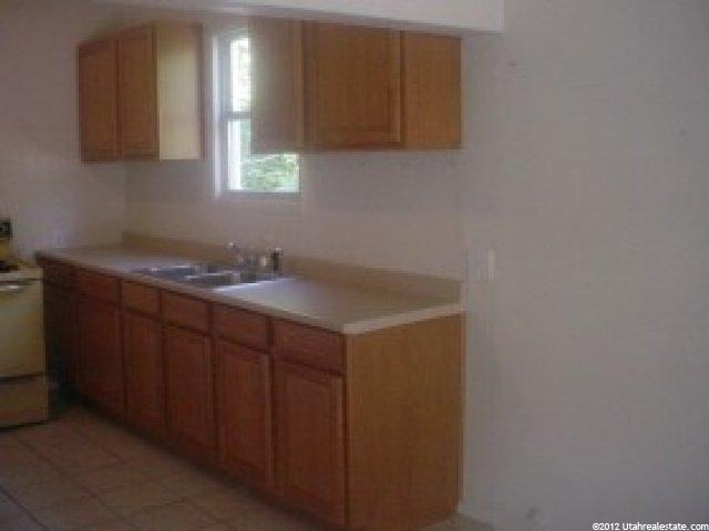 519 Canyon Rd, Ogden, UT 84404 — photo 4