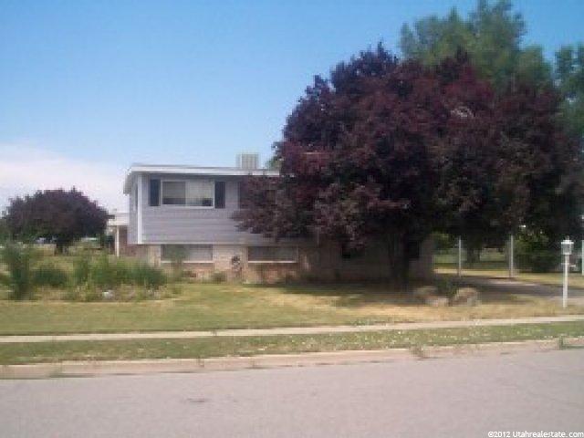 2052 Clyde St, Layton, UT 84041 — photo 2