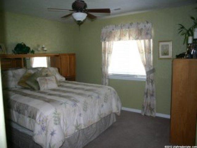 1374 N Fowler Ave E, Ogden, UT 84404 — photo 5