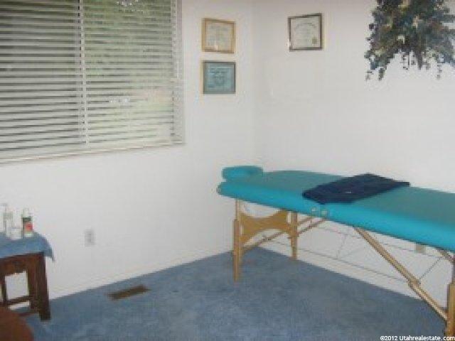903 Brookside Cir, Ogden, UT 84404 — photo 7