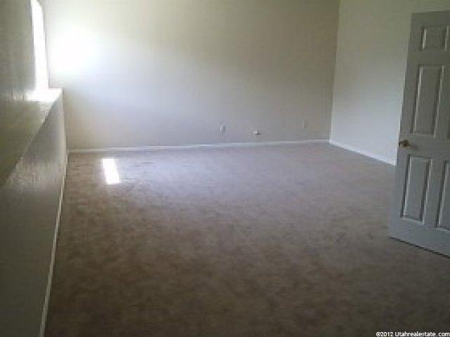 4044 Parker Dr, Riverdale, UT 84405 — photo 6