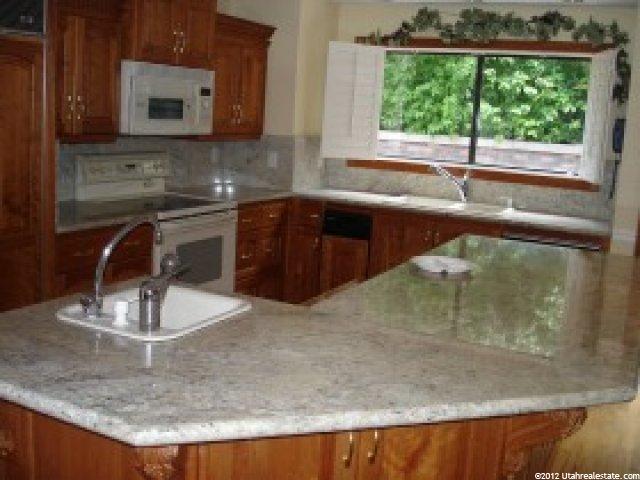2030 Maple Hollow Way, Bountiful, UT 84010 — photo 7