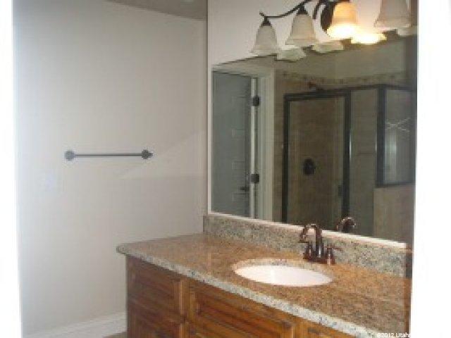 902 Daniels Dr, Centerville, UT 84014 — photo 8