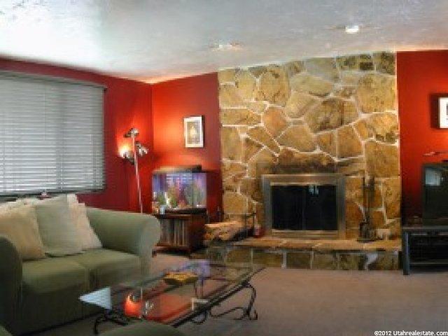 945 Violet Dr, Sandy, UT 84094 — photo 2