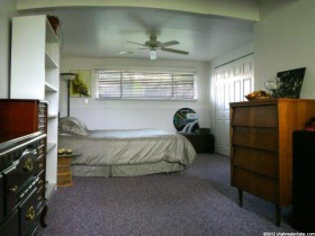 945 Violet Dr, Sandy, UT 84094 — photo 6