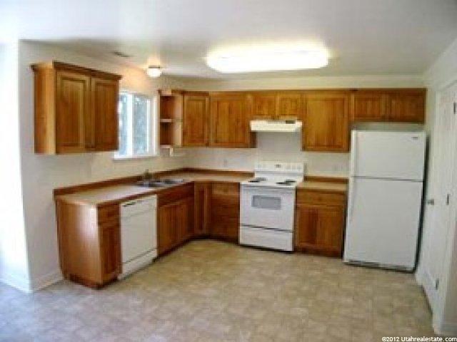 849 Quinn Ct, Ogden, UT 84404 — photo 6