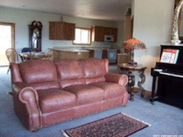 303 Sage St, Wanship, UT 84017 — photo 2