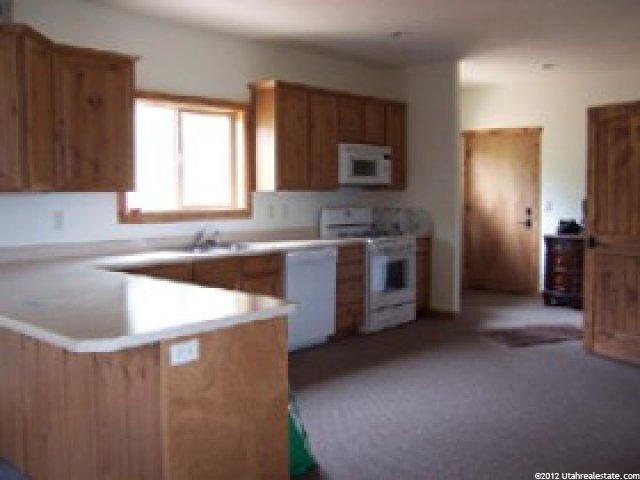 303 Sage St, Wanship, UT 84017 — photo 3