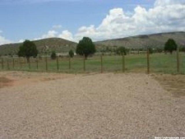 1341 Carters Pond Rd, Dammeron Valley, UT 84783 — photo 2