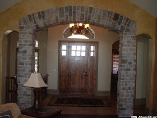18 E Siena Dr, Pleasant Grove, UT 84062 — photo 2