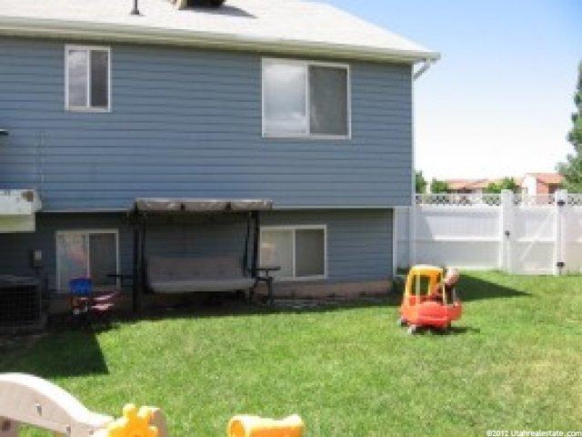 1688 N 275 W, Layton, UT 84041 — photo 4