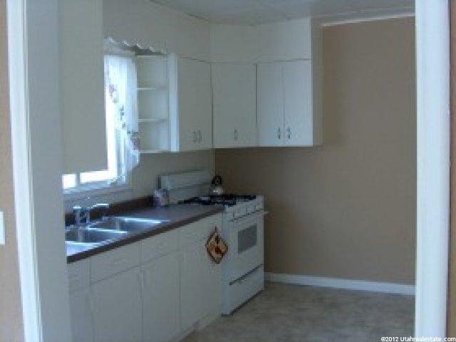 2011 S Adams Ave E, Ogden, UT 84401 — photo 2