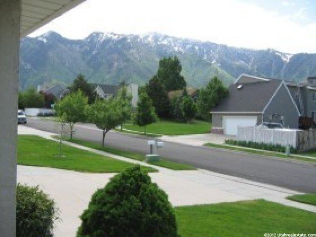 2111 Glacier View Dr, Sandy, UT 84092 — photo 9