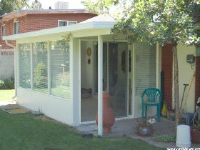 4327 S 2900 E, Holladay, UT 84124 — photo 2