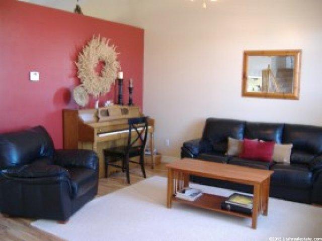 516 E 1925 S, Clearfield, UT 84015 — photo 2