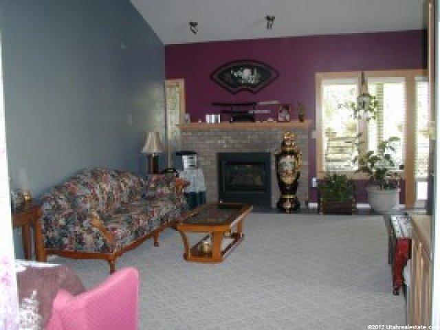 324 Willow Way, Pleasant View, UT 84414 — photo 6
