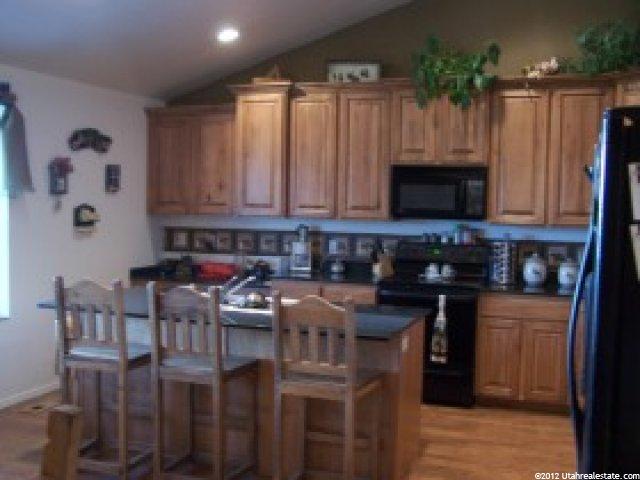 2051 S Foothill Dr, Francis, UT 84036 — photo 2