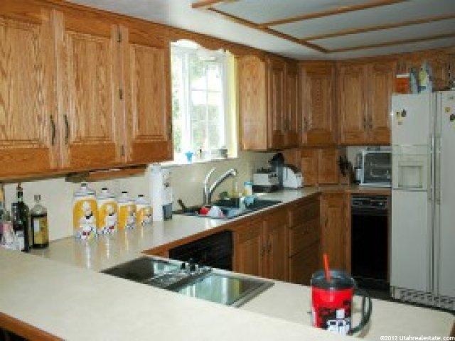 1144 Briggs Dr, Bountiful, UT 84010 — photo 5