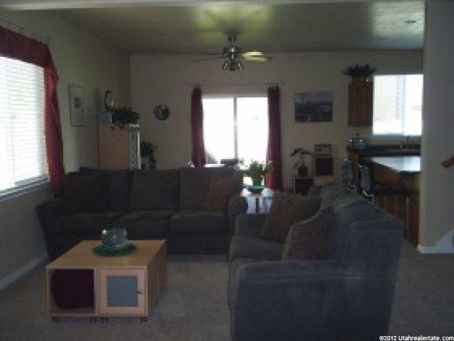 4715 Wagon Train Dr, Herriman, UT 84065 — photo 4