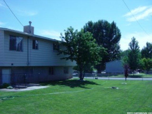 876 W 2400 N, Clinton, UT 84015 — photo 12