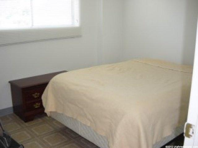 876 W 2400 N, Clinton, UT 84015 — photo 10