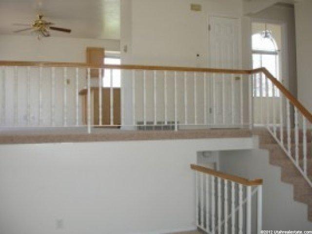 5643 Sunbow Dr, Kearns, UT 84118 — photo 3